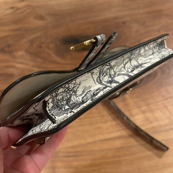 Christian Dior Calfskin Jardín Natural Print Saddle Belt Bag Latte Multicolor - Picture 14 of 16